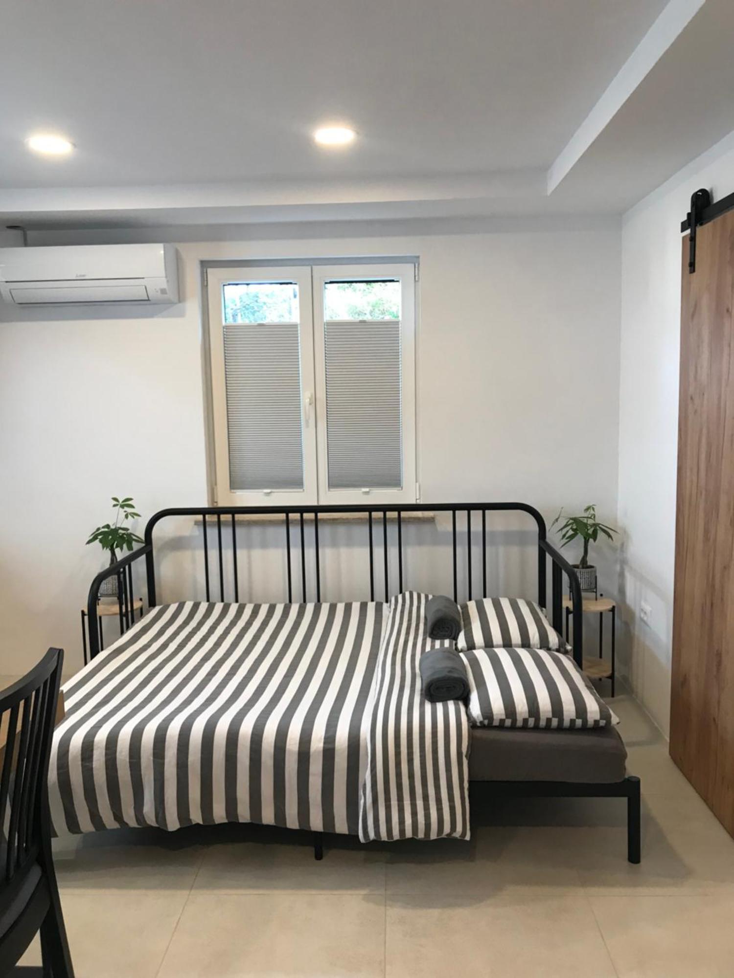 Bella Vista Apartment 2 伊佐拉 外观 照片